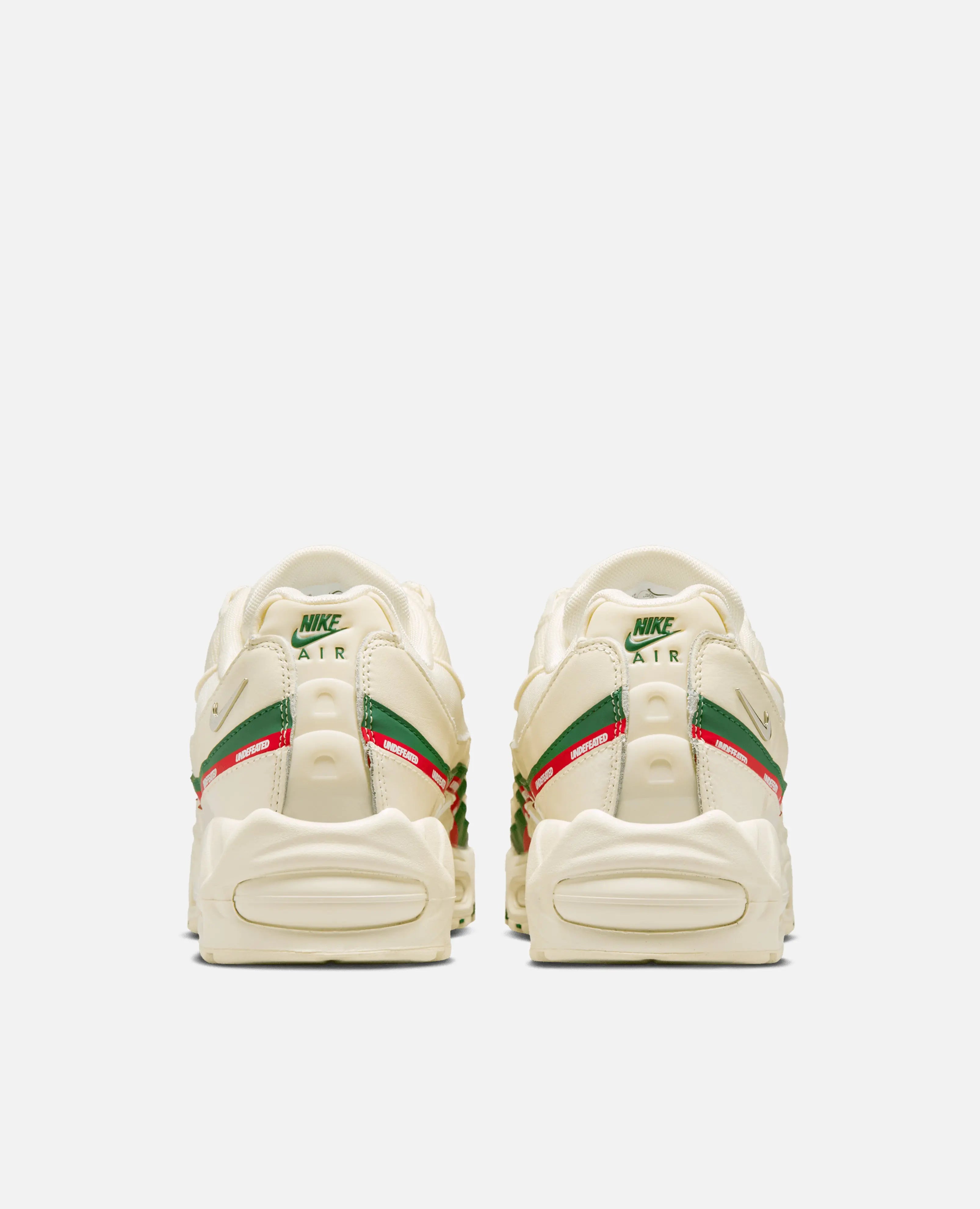 Nike Air Max 95 x Undefeated (Sail/Metallic Silver-Gorge Green)