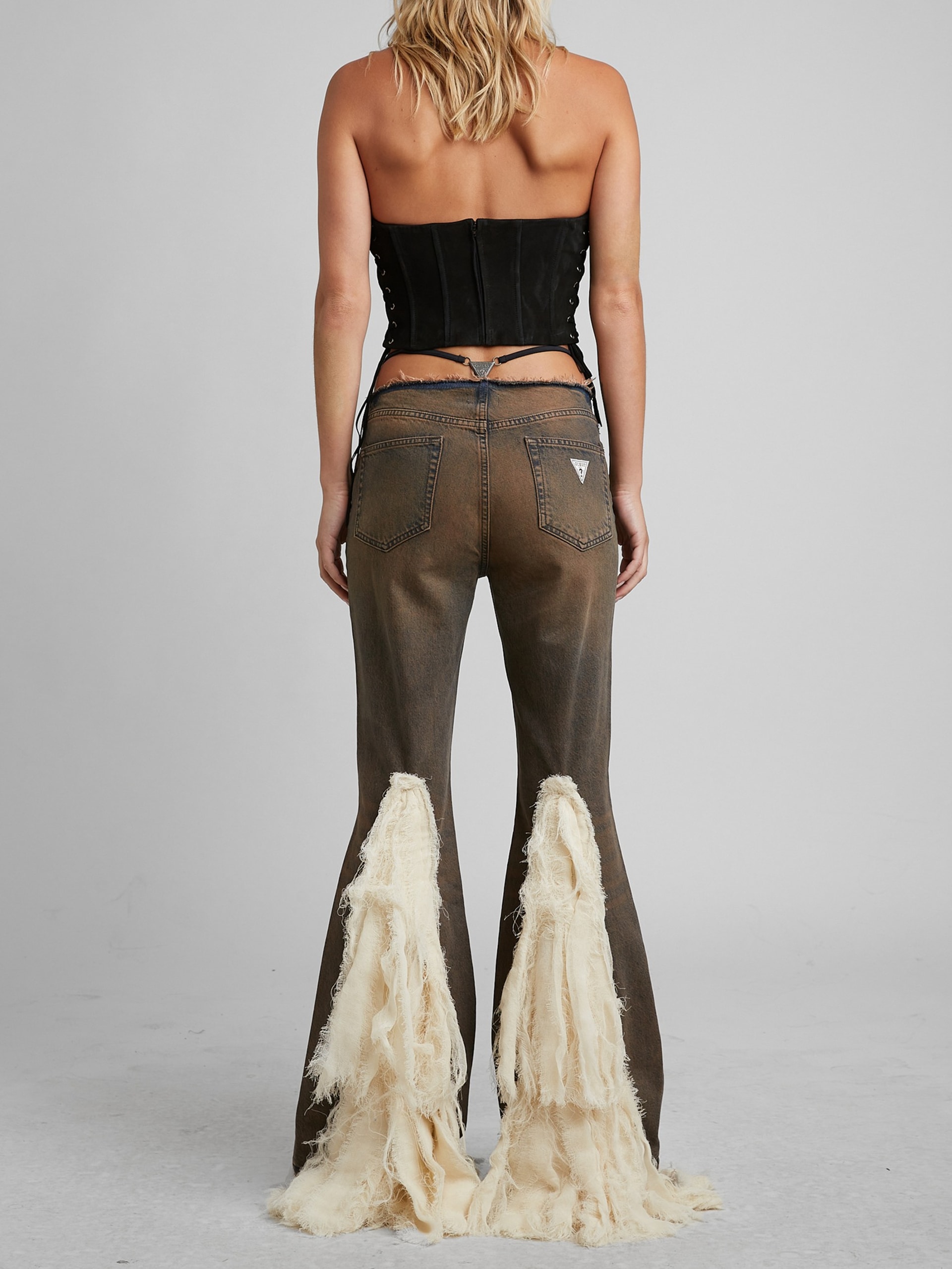 Calça jeans flare de cintura baixa