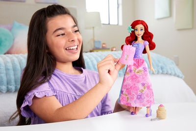 Disney Princess Fashion Reveal Ariel Dukke