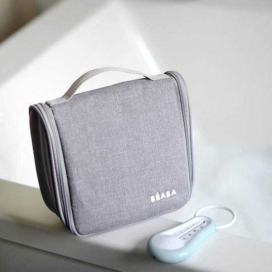 Trousse de toilette   Gris bleu        de               Béaba