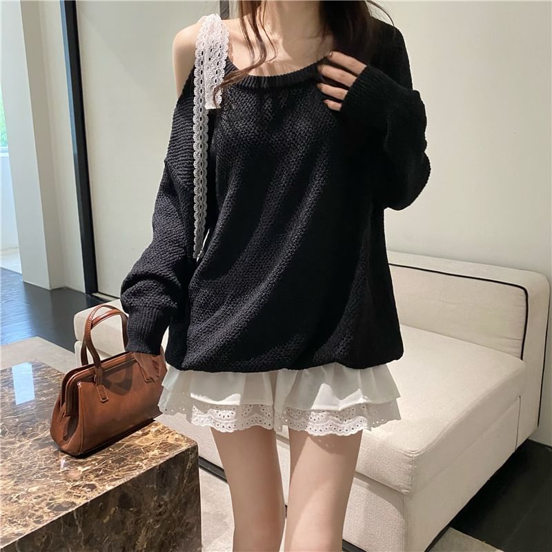 Moon City - Set: Nep tweedelige cold-shoulder kanten strik trui + hoge taille mini A-lijn rok met kant en gaatjes