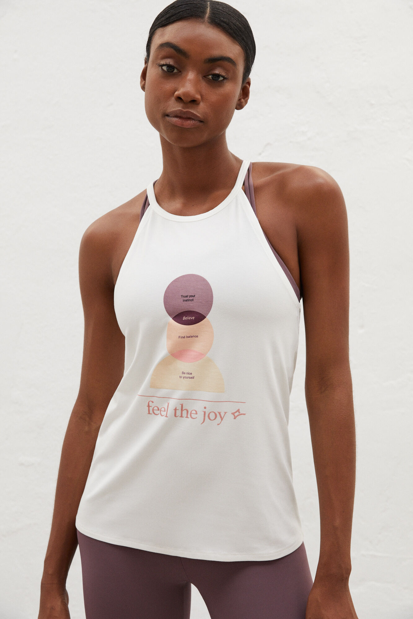 Regata branca estilo halter - bege