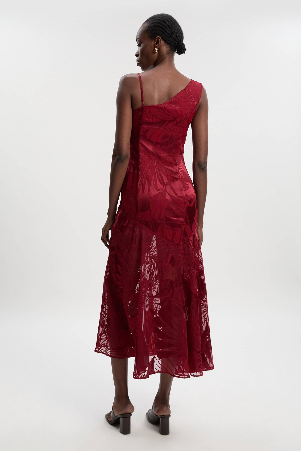 KarenMillen Robe Maxi Tissée Asymétrique Petite Devoure avec Détails de Finition