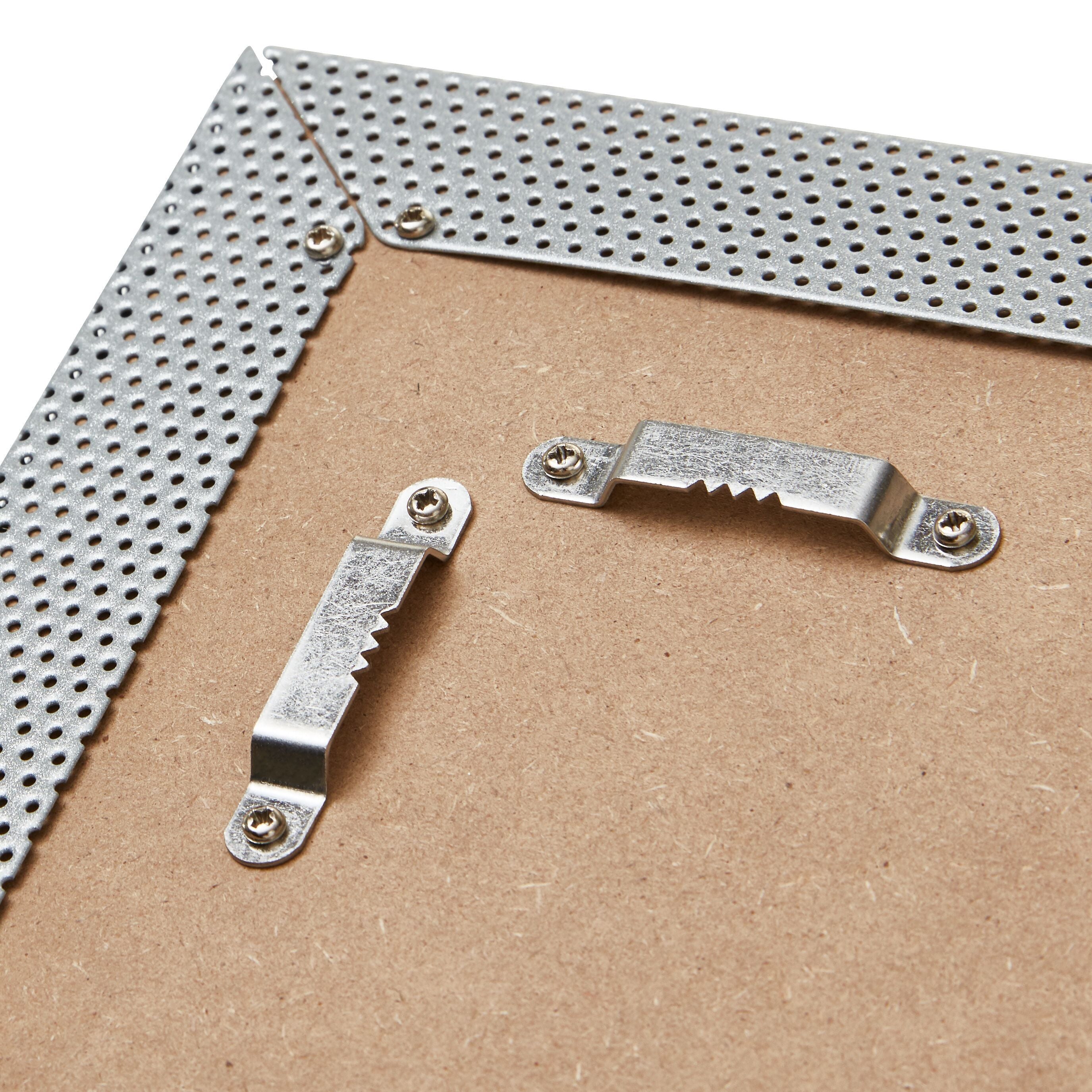 BULLETBOARD Pinn-und Magnetwand silber - Silber / B: 53.3 cm x T: 38.1 cm x H: 2.5 cm