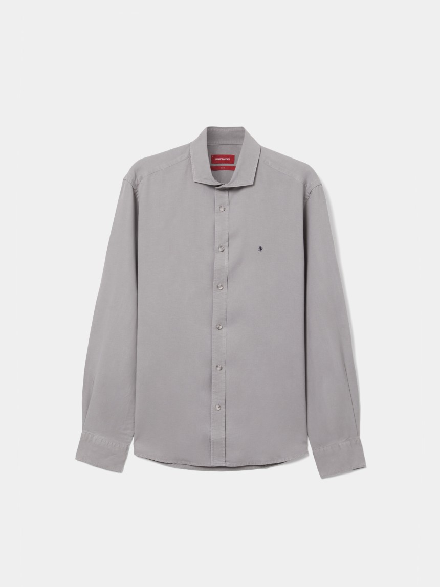 Camisa slim fit em liocel e linho