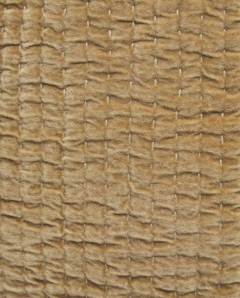CAPA DE ALMOFADA DE VELUDO