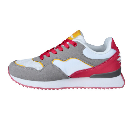 Sapatos J'Hayber da República Tcheca