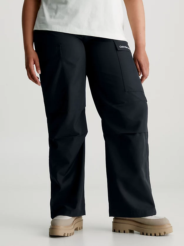 Calça cargo reta de corte relaxado