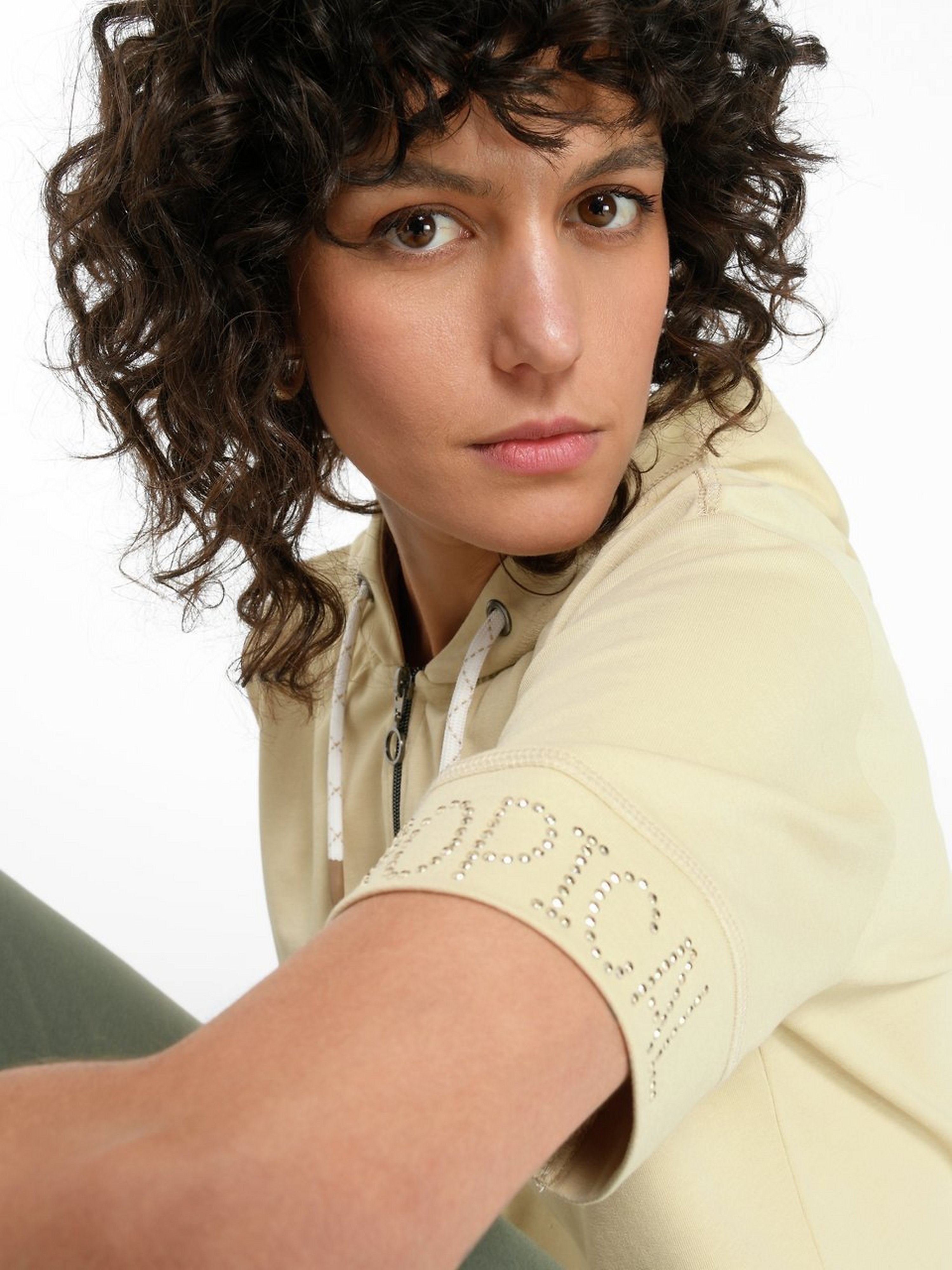 Kapuzen-Sweatjacke mit 1/2-Arm
