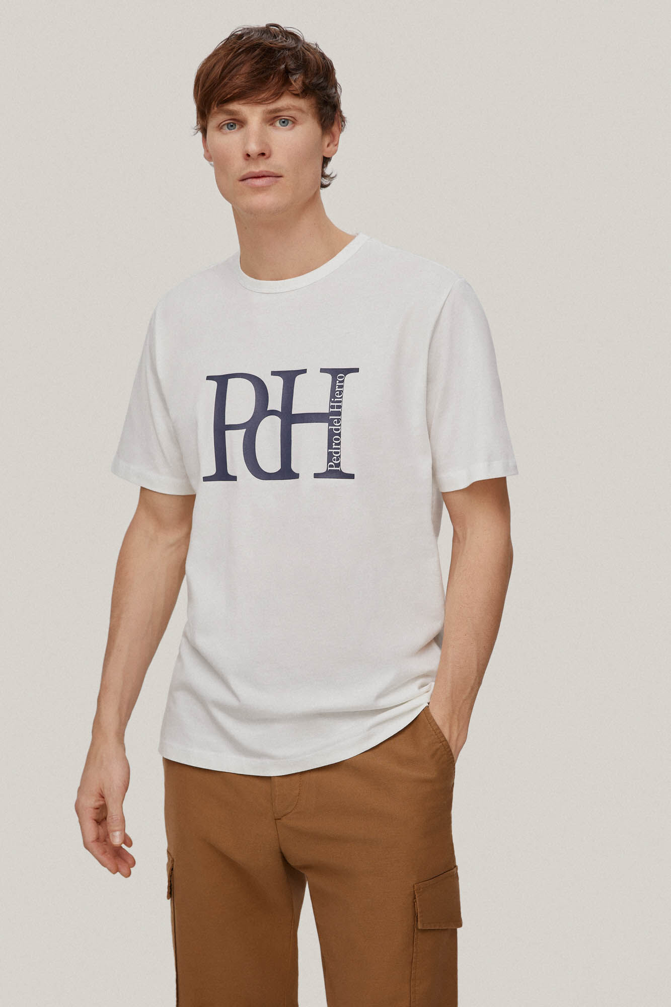 Camiseta com logo grande - Branca