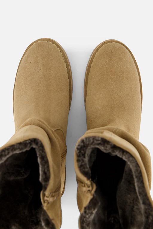 Aqa Laarzen beige Suede
