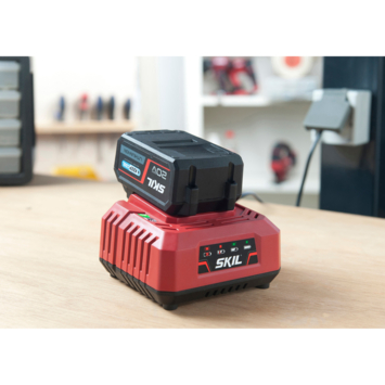 SKIL 20V snellader / acculader 3122AA