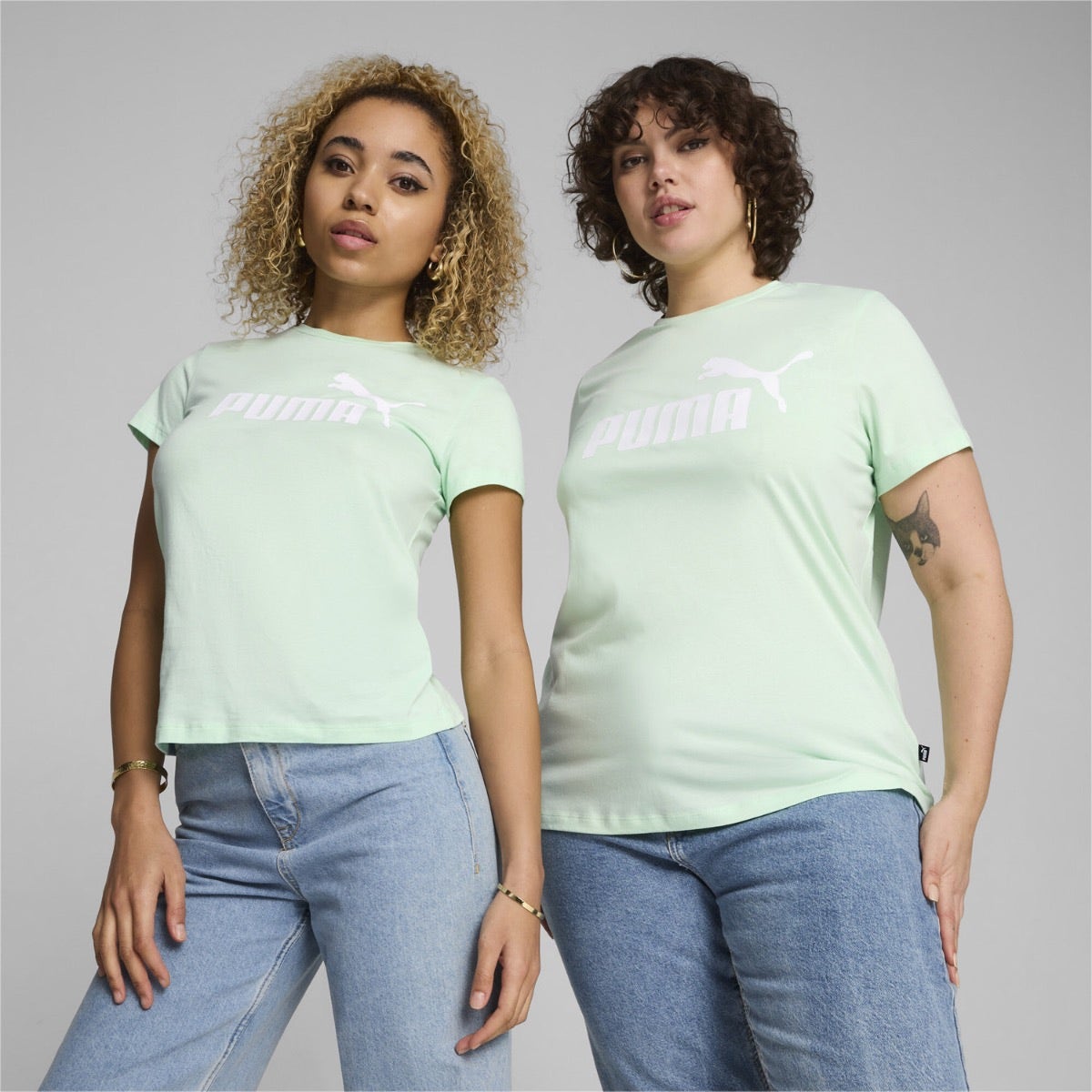 PUMA  Essential Logo Tee