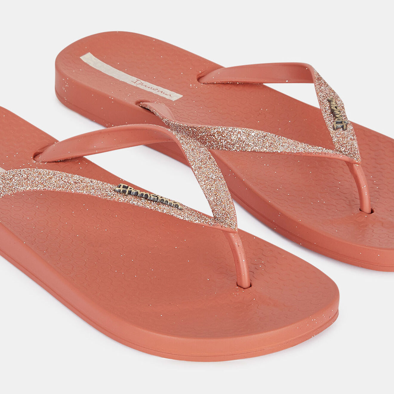 Ipanema Tongs Lolita en matière recyclée vieux rose