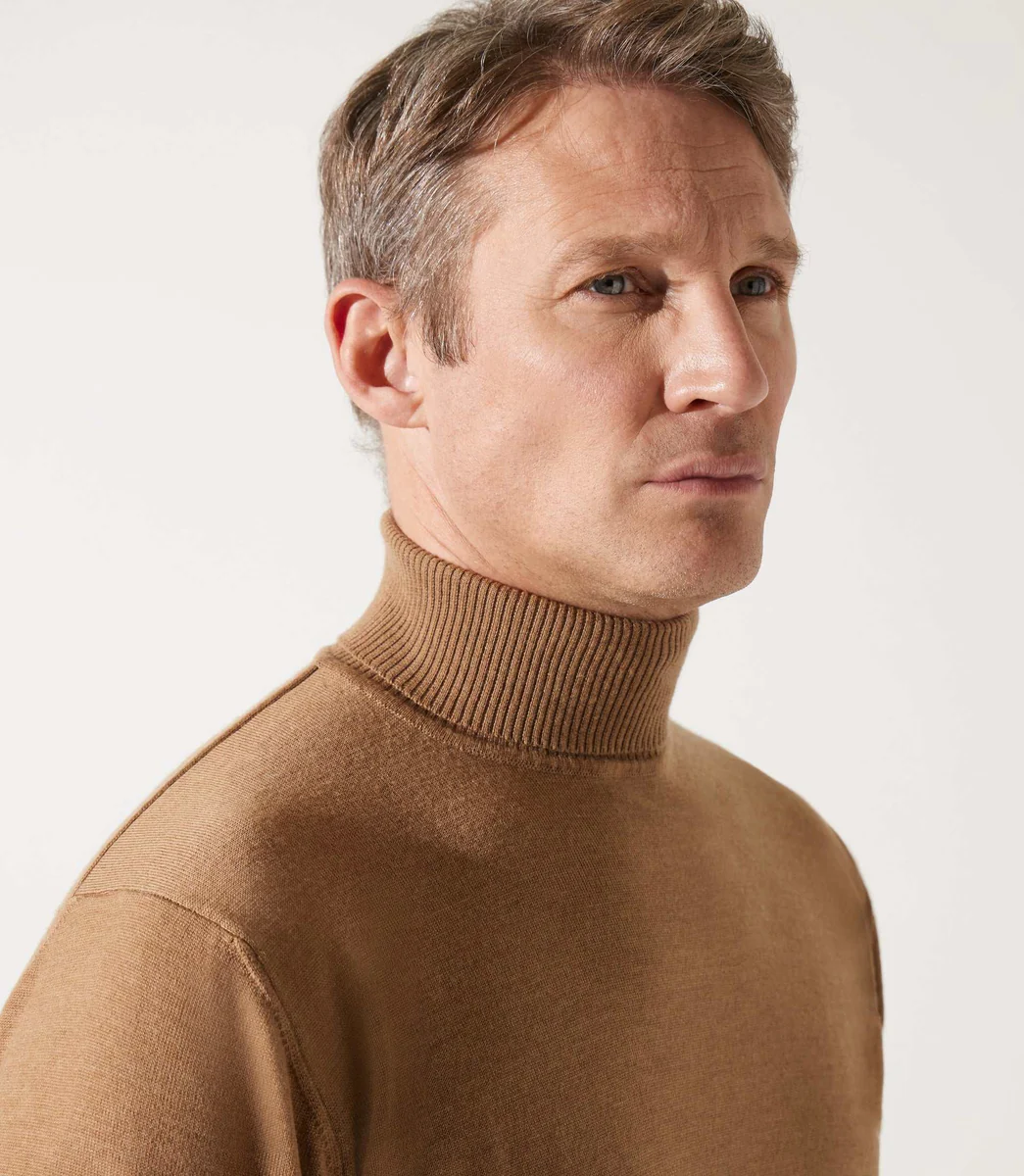 Pull col roulé camel 100% mérinos