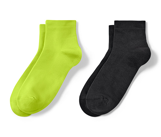 2 Paar kurze Sportsocken