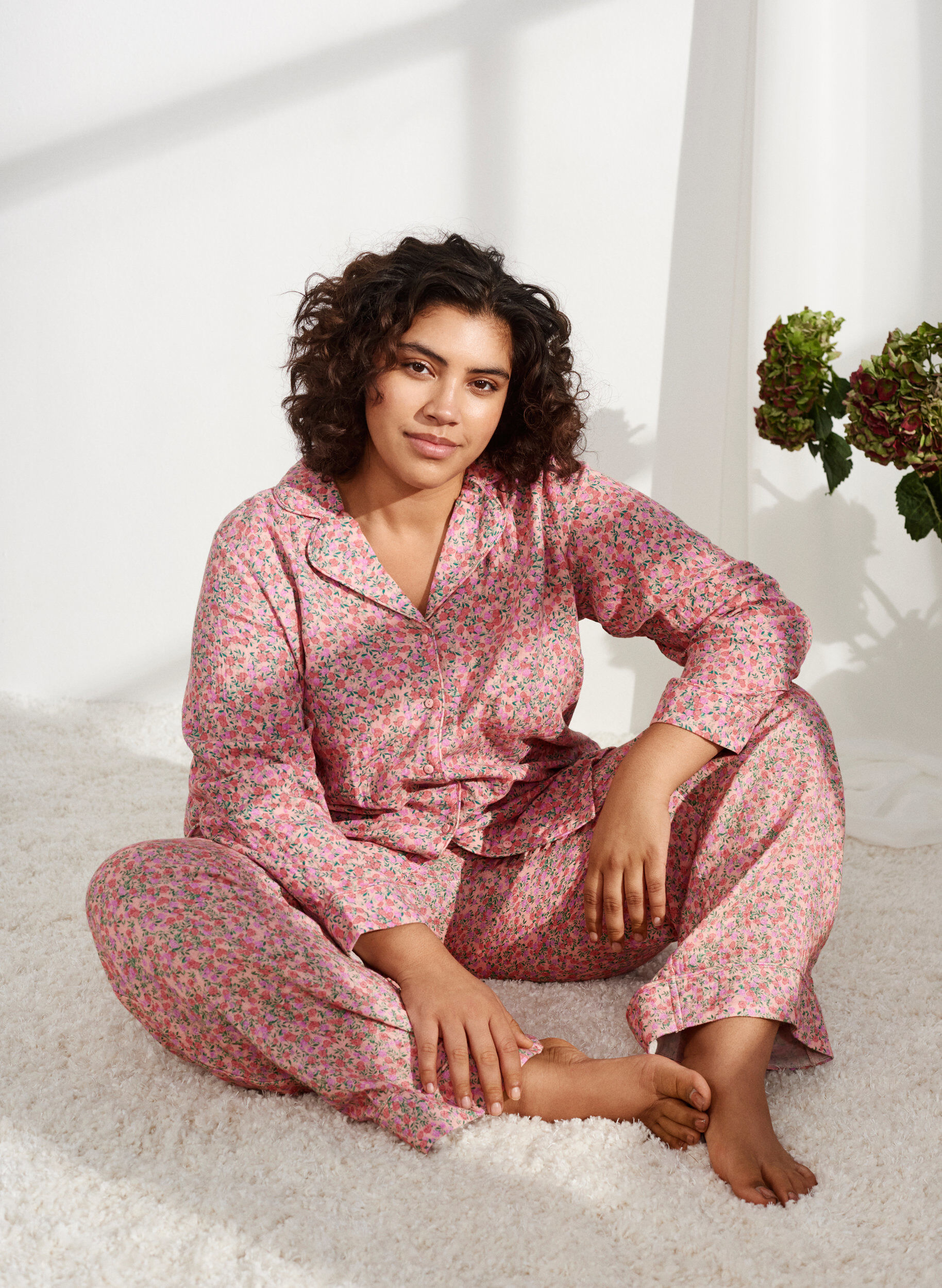 Bomulds natskjorte med blomsterprint
