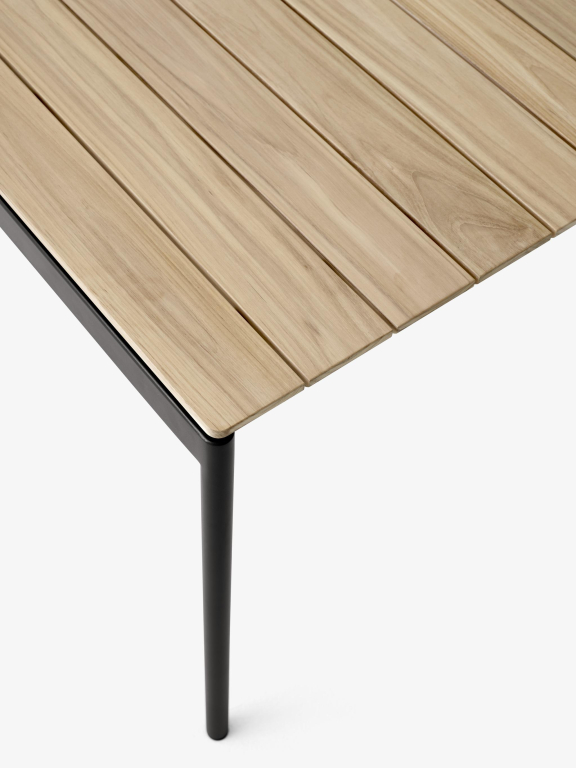 &tradition Ville tuintafel 90x150 Warm Black
