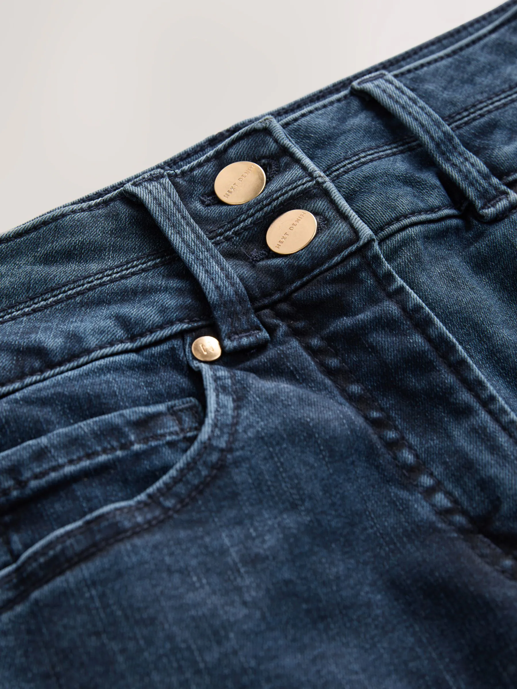 Donkerblauw denim - Skinny jeans met verlengings- en afslankeffect