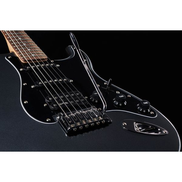 Squier Aff. Strat HSS PACK CFM