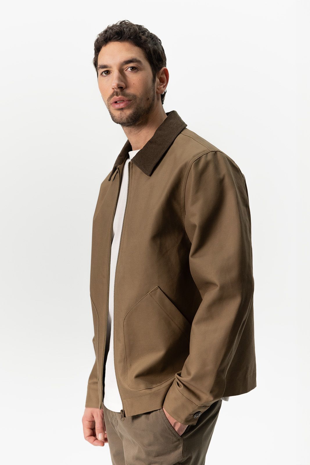 Beige jas met rib kraag