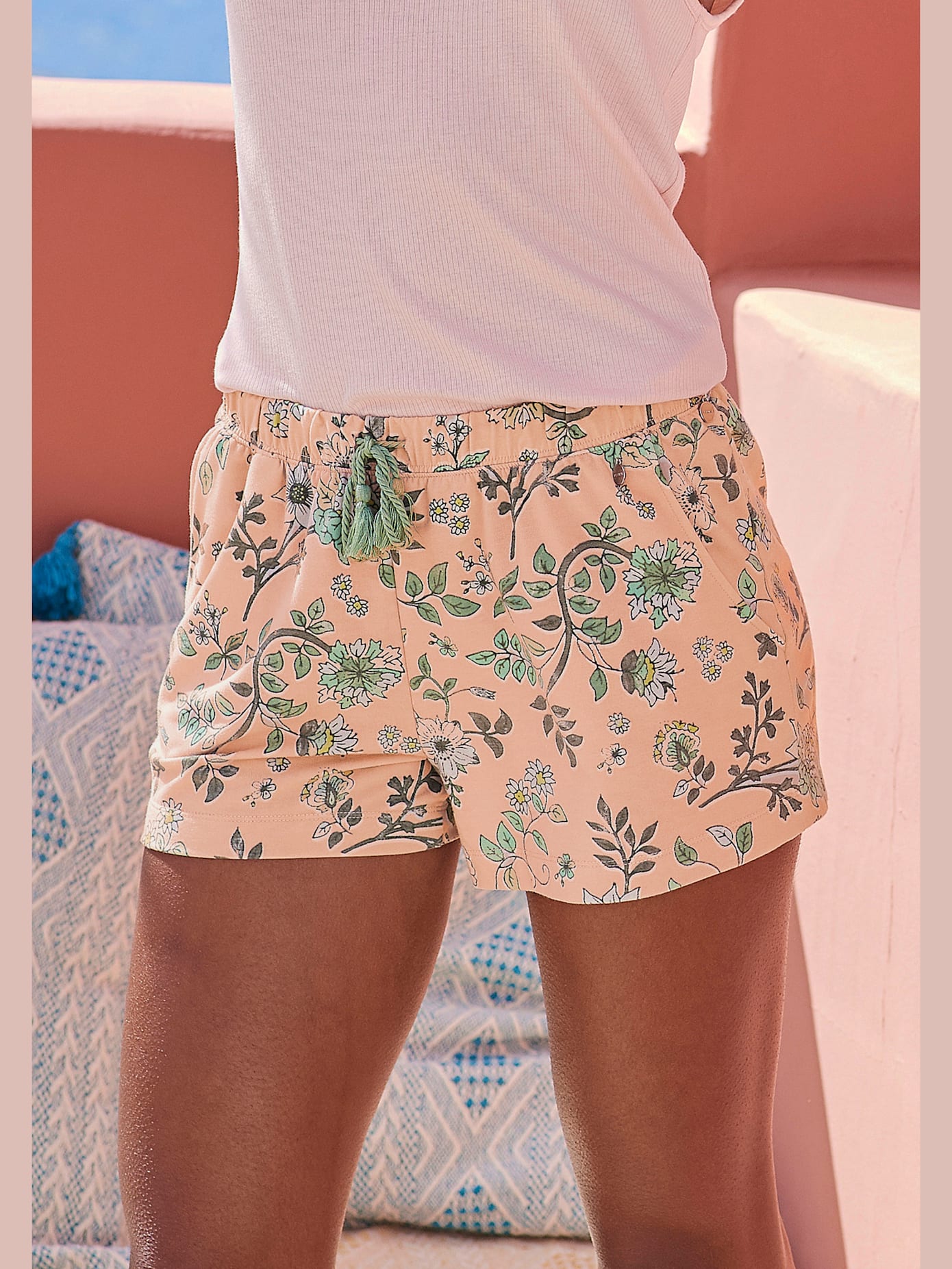 Short de nuit short de pyjama fantaisie avec imprimé floral