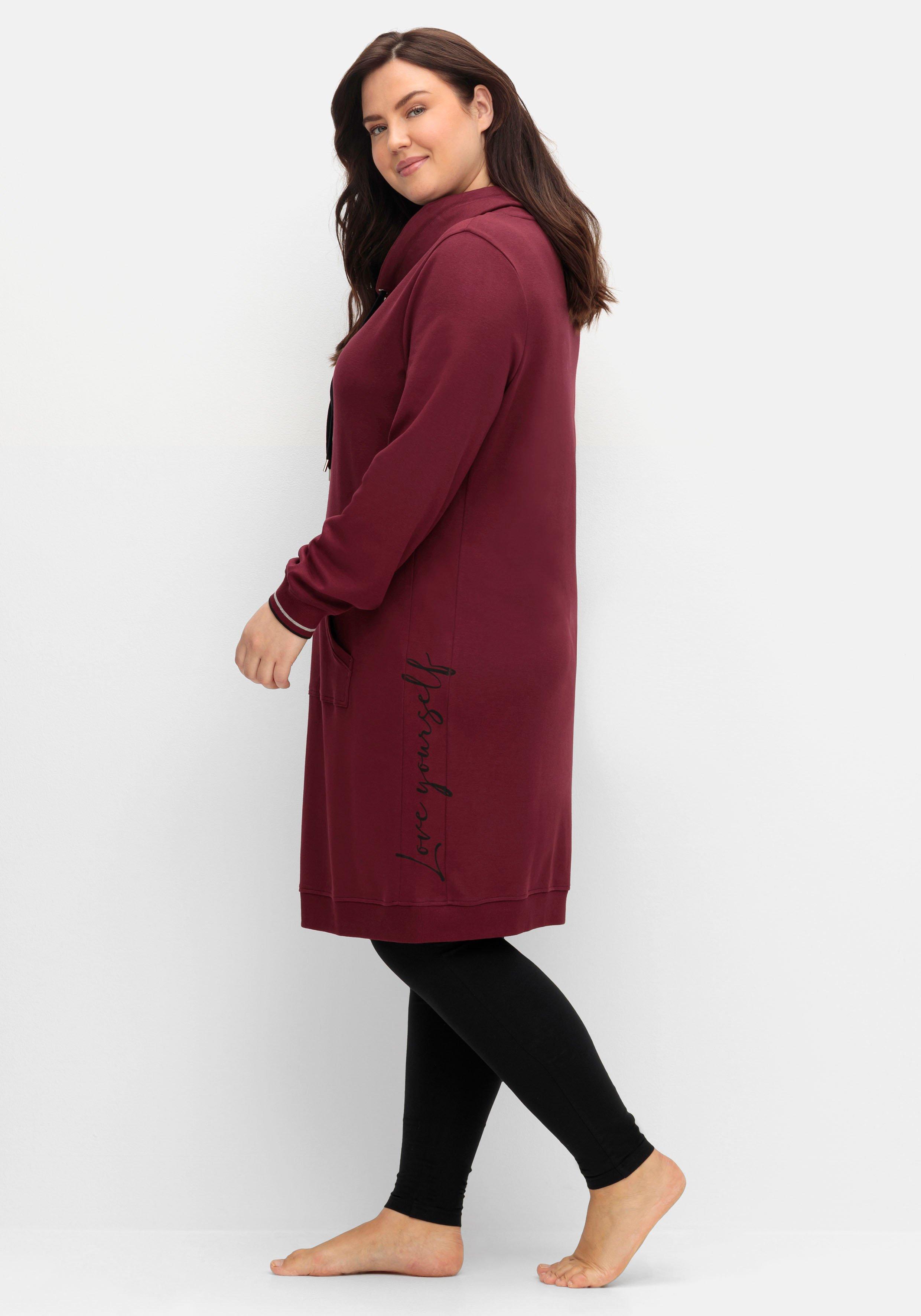 Jerseykleid mit Umlegekragen und Kängurutasche