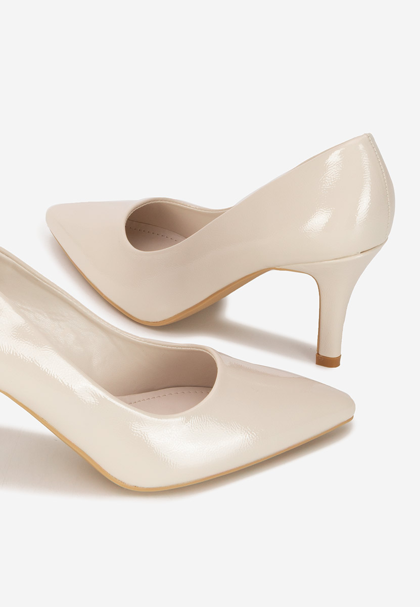 Chaussures vernies à talon beige Evaniela