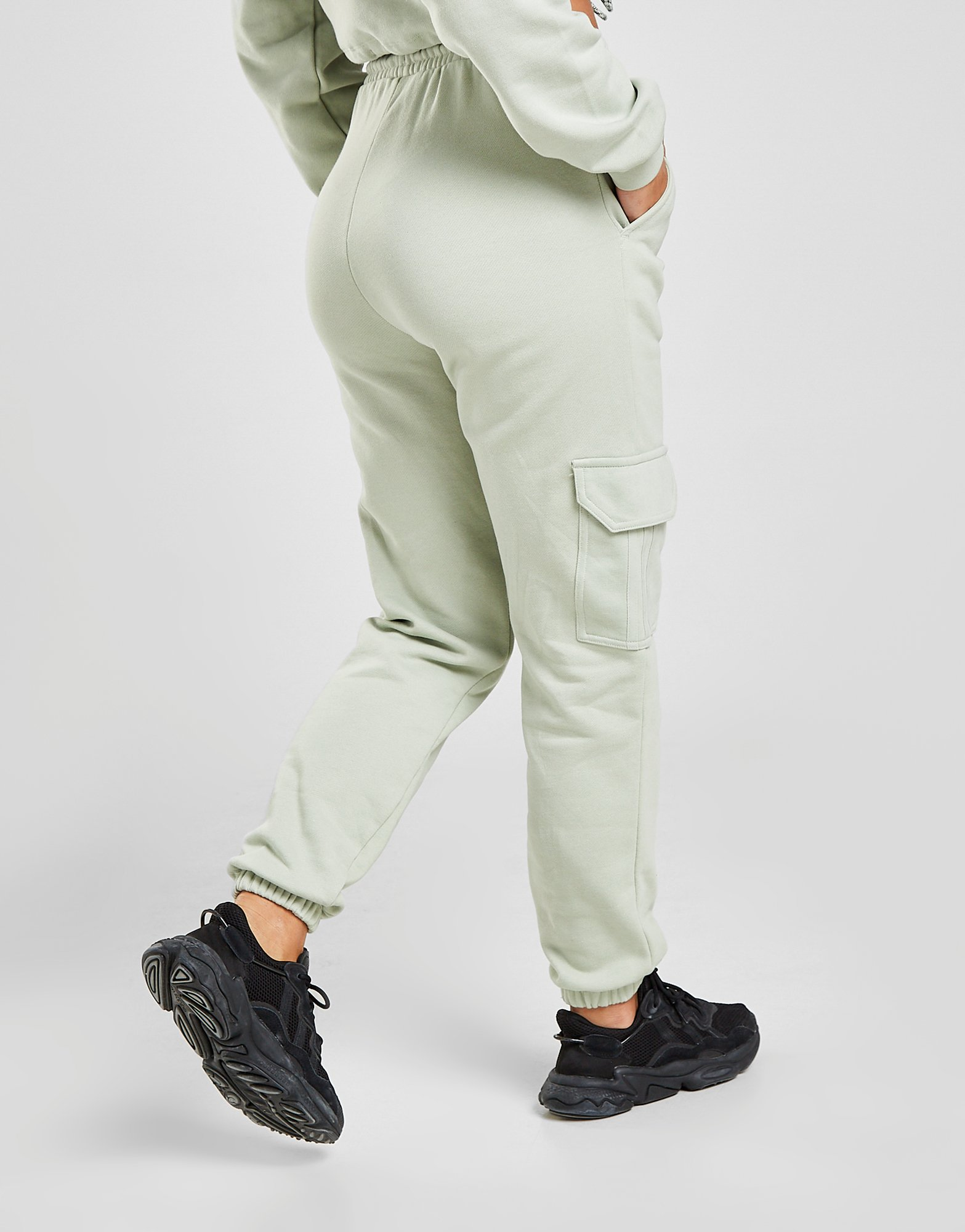 adidas Originals Jogging R.Y.V. Utility Cargo Femme