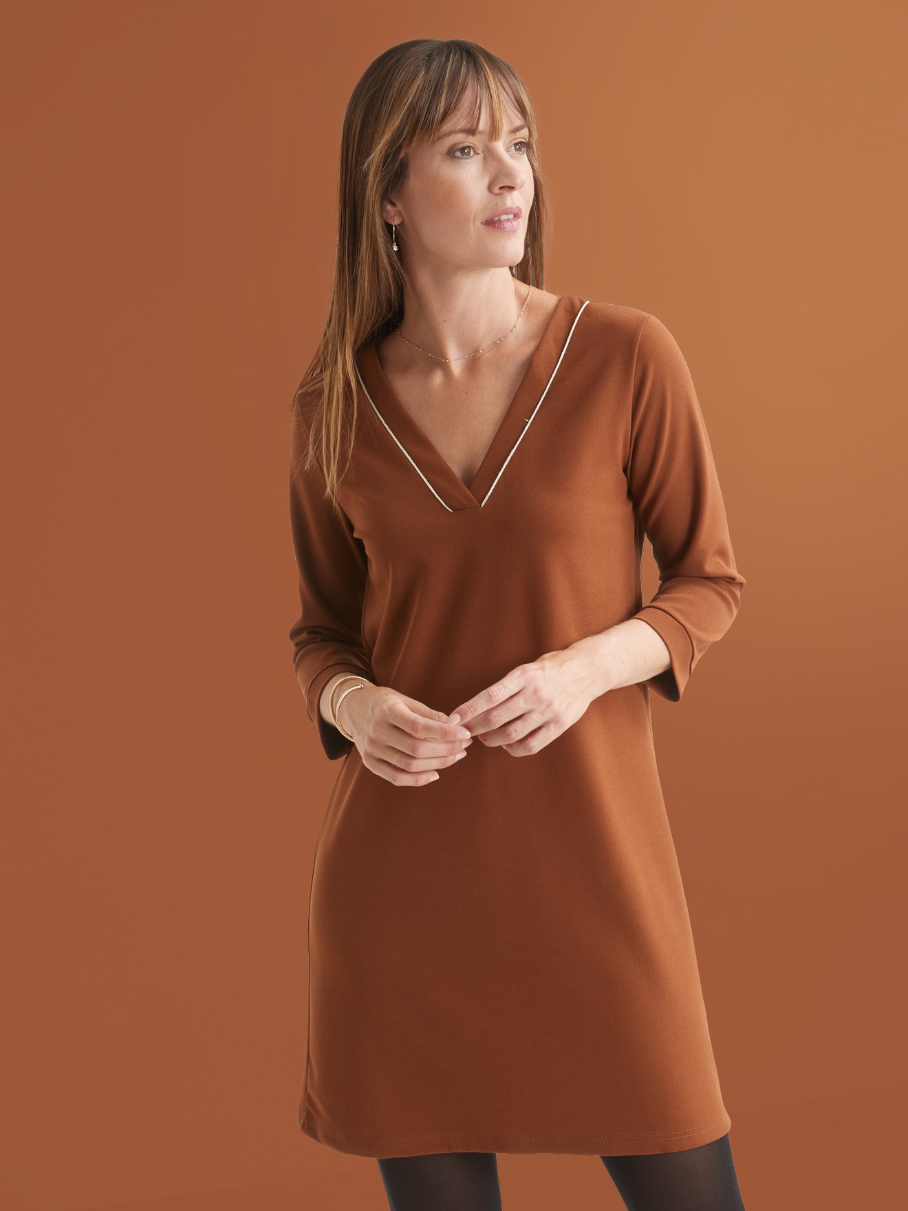 Robe housse en maille fluide