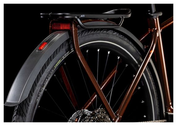 VTC Électrique Cube Touring Hybrid Pro 625 Shimano Cues 11V 625 Wh 700 mm Marron Orange Cinnamon 2025