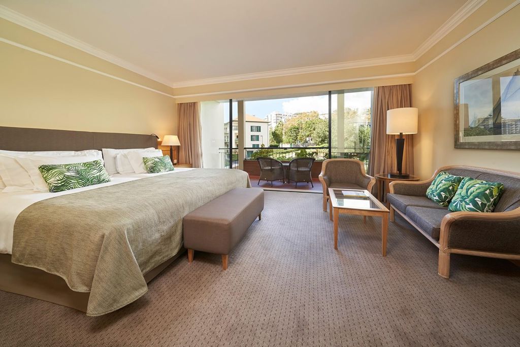 The Cliff Bay Hotel & Resort Logies en ontbijt - Hotel