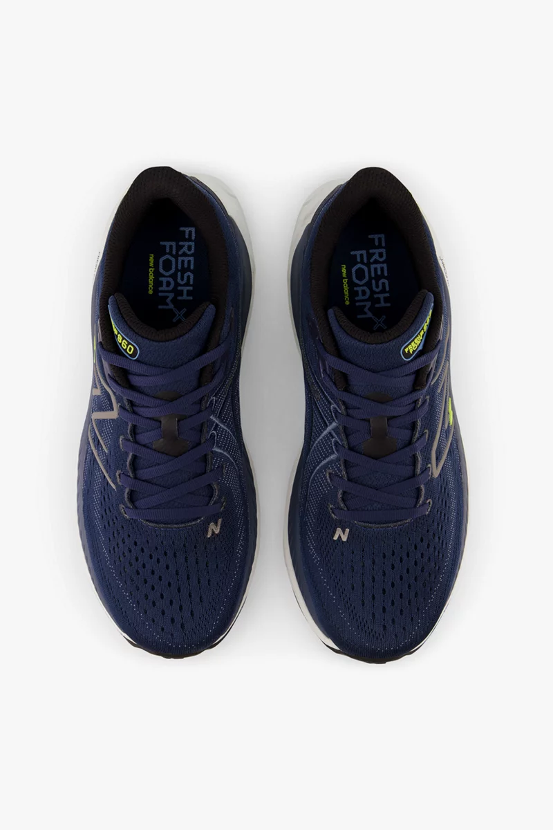 New Balance 860 v13 Herren Laufschuh
