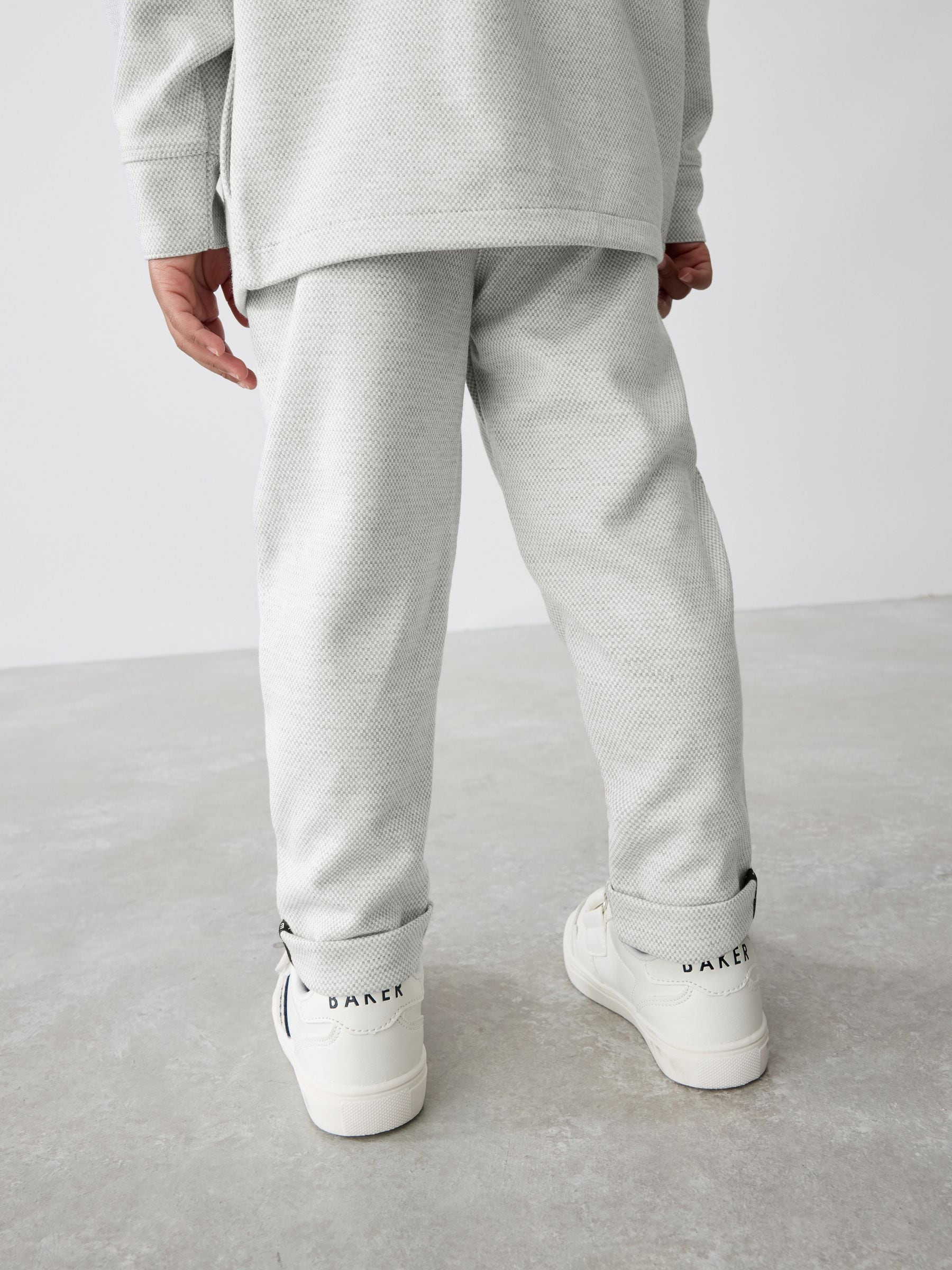 Grijs - Baker by Ted Baker 3 Piece Textured Jacket T-Shirt and Trousers Set