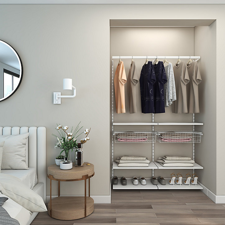 Rangement ouvert mural 2 colonnes avec penderie et 2 paniers H. 200 x L. 132 x P. 40 cm