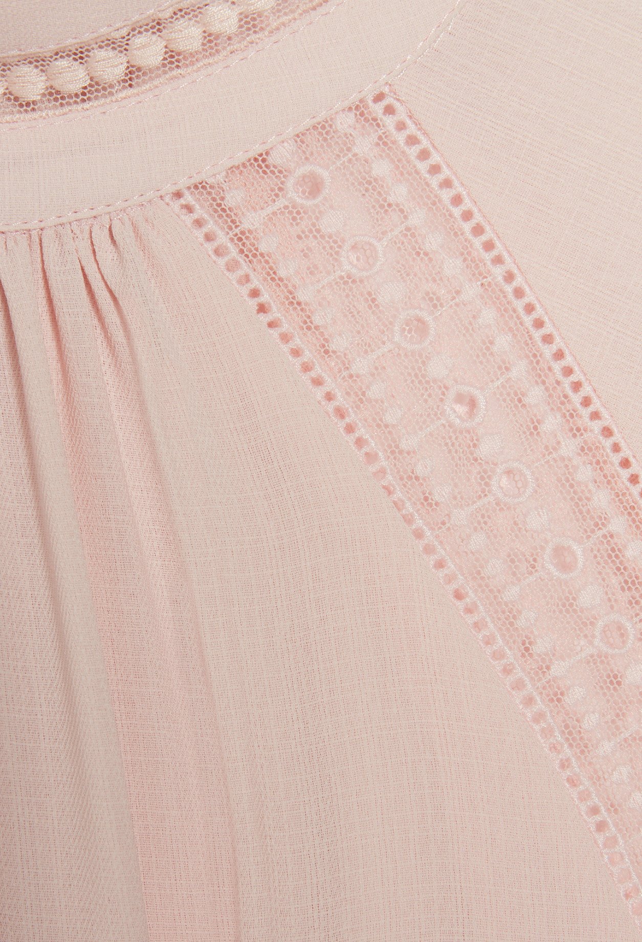 Blouse &agrave; dentelle