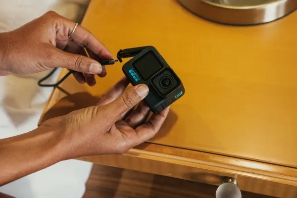 GoPro® | HERO11 Black - Action-kamera - 27 MP - 5.3K / 60 fps - 27 MP - trådløst netværk - undervands op til 10 m - sort