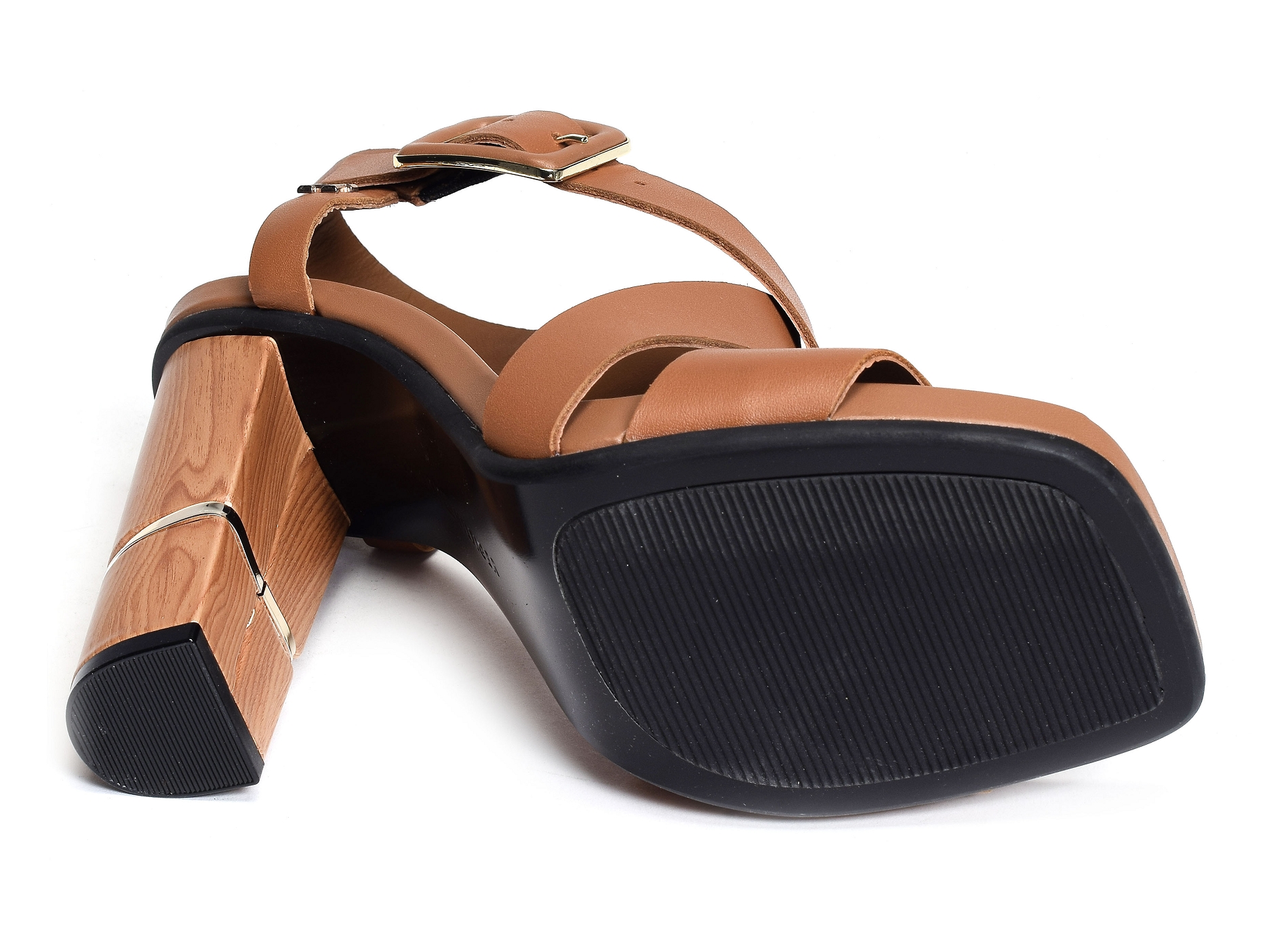 Hardware block high heel 7016 cognac