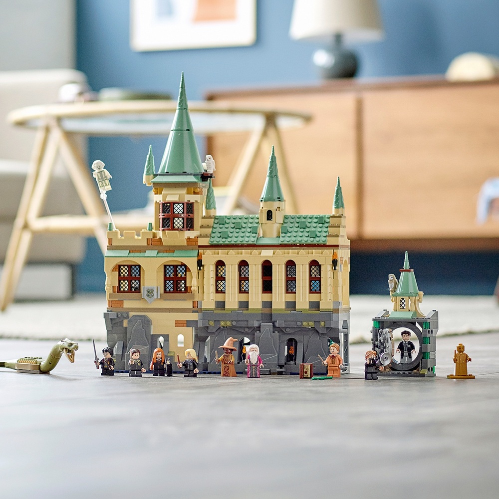 LEGO Harry Potter 76389 Hogwarts Kammer des Schreckens Modulares Schloss Spielzeug