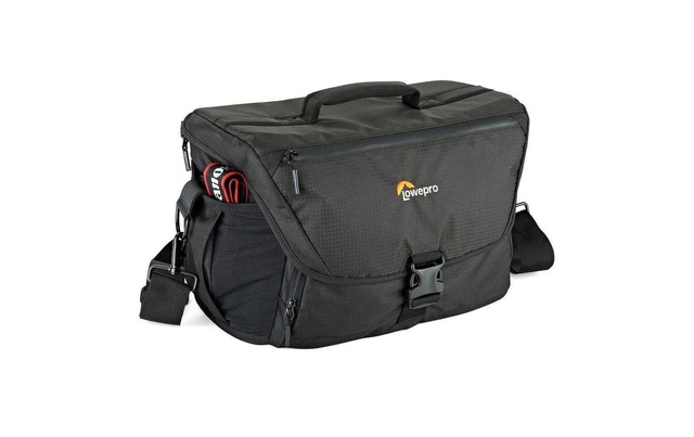 Lowepro Kameratasche »Nova 200 AW II Schwarz«