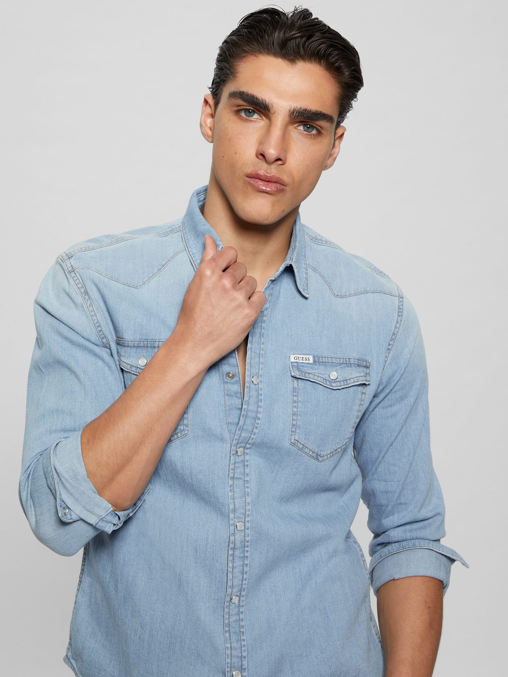 Camisa jeans Truckee estilo faroeste
