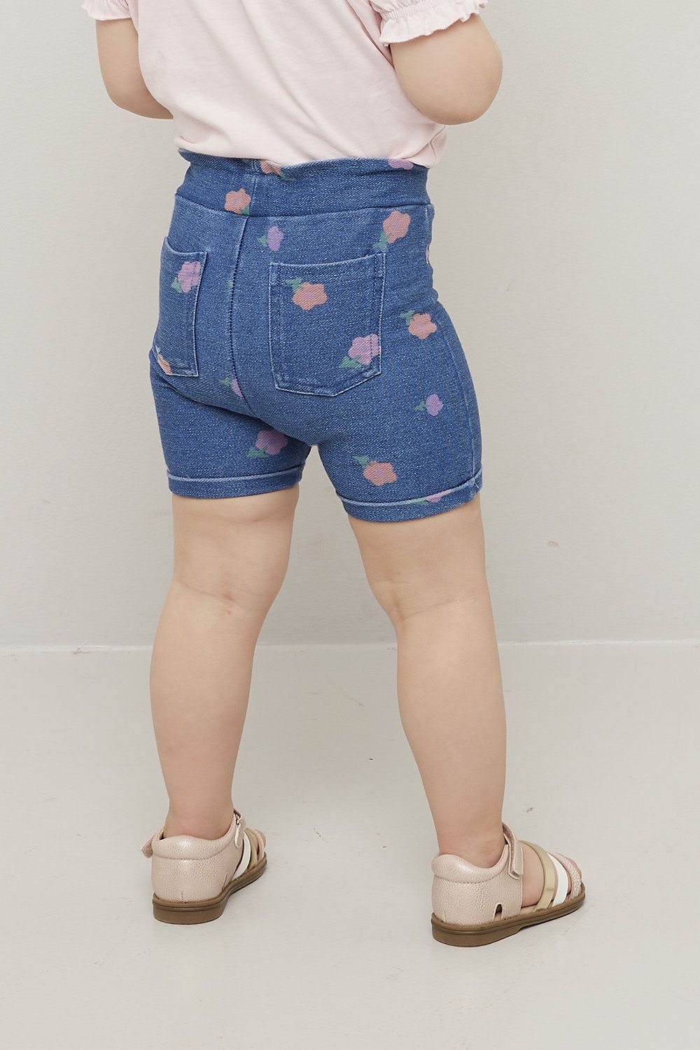 Shorts med blomsterprint Jenny