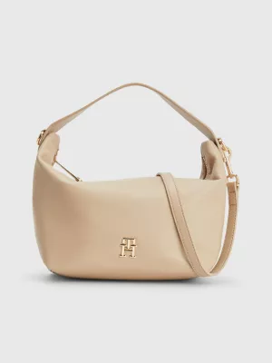 Bolsa de ombro com monograma metálico