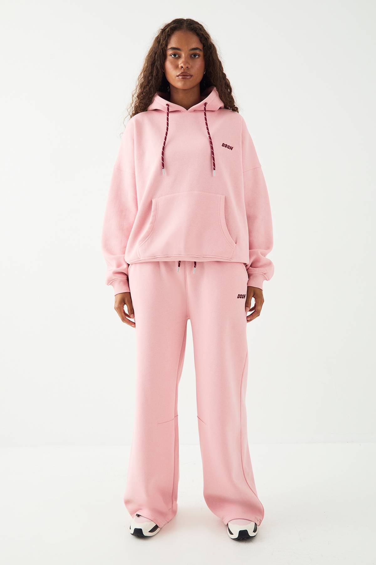 Sweat à Casynthétiqueche Oversize DSGN Studio Sport
