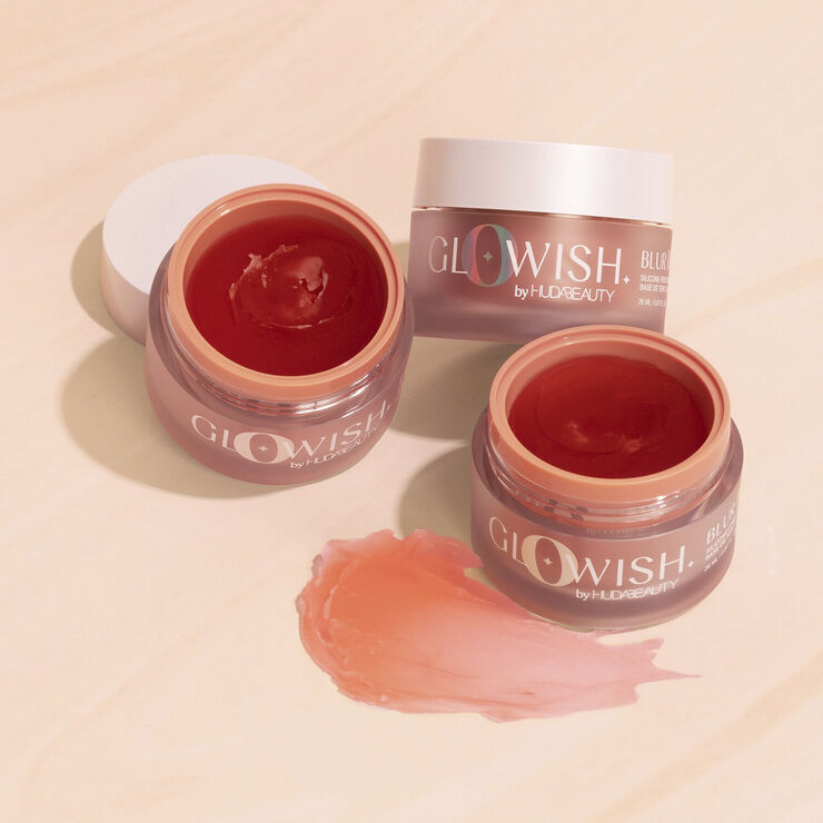 Huda Beauty GloWish Blur Jam Primer