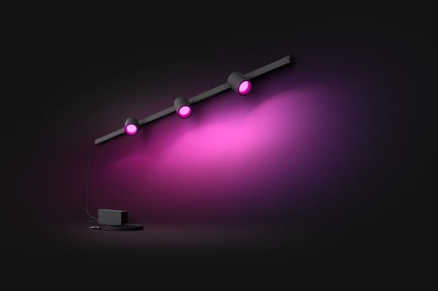 Philips Hue Perifo væglampesættet med 3 spotlys (sort)