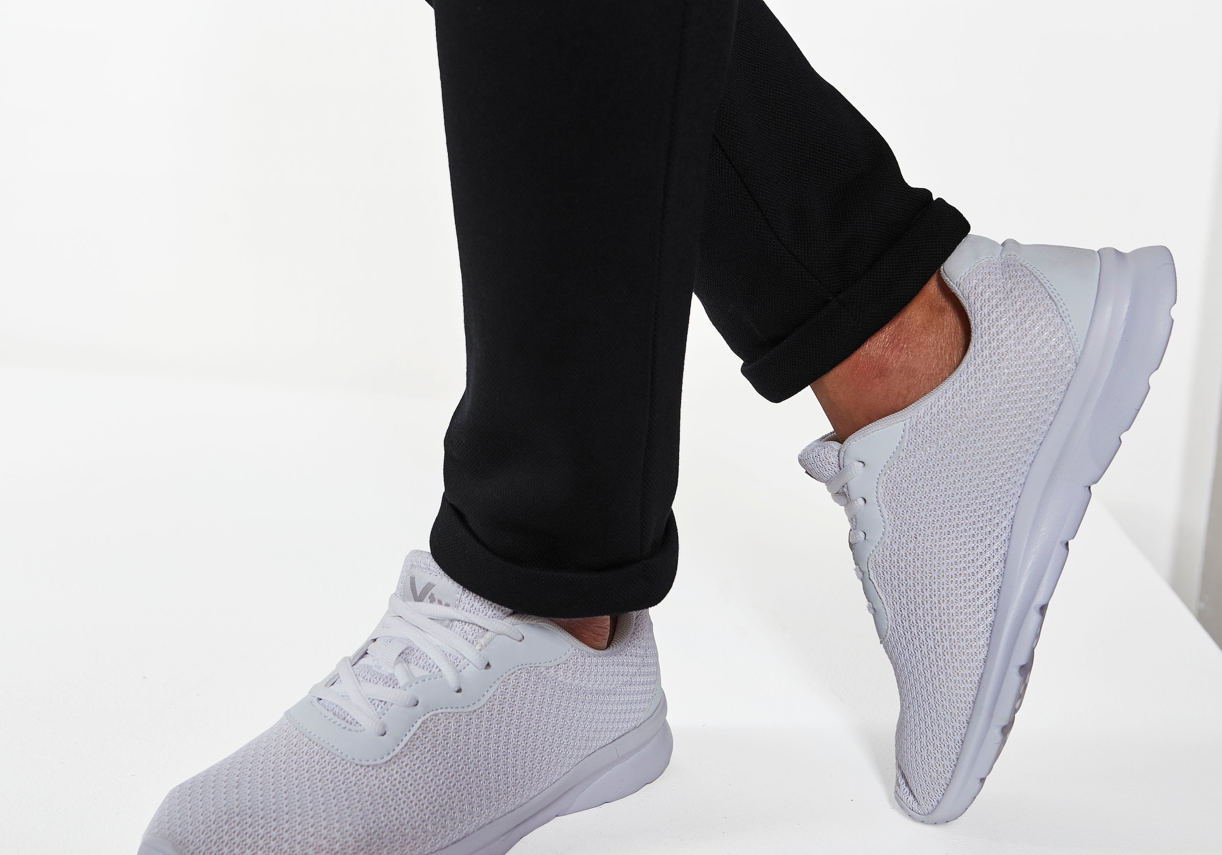 Bruno Banani Sweathose  Jogginghose aus schöner Strukturware