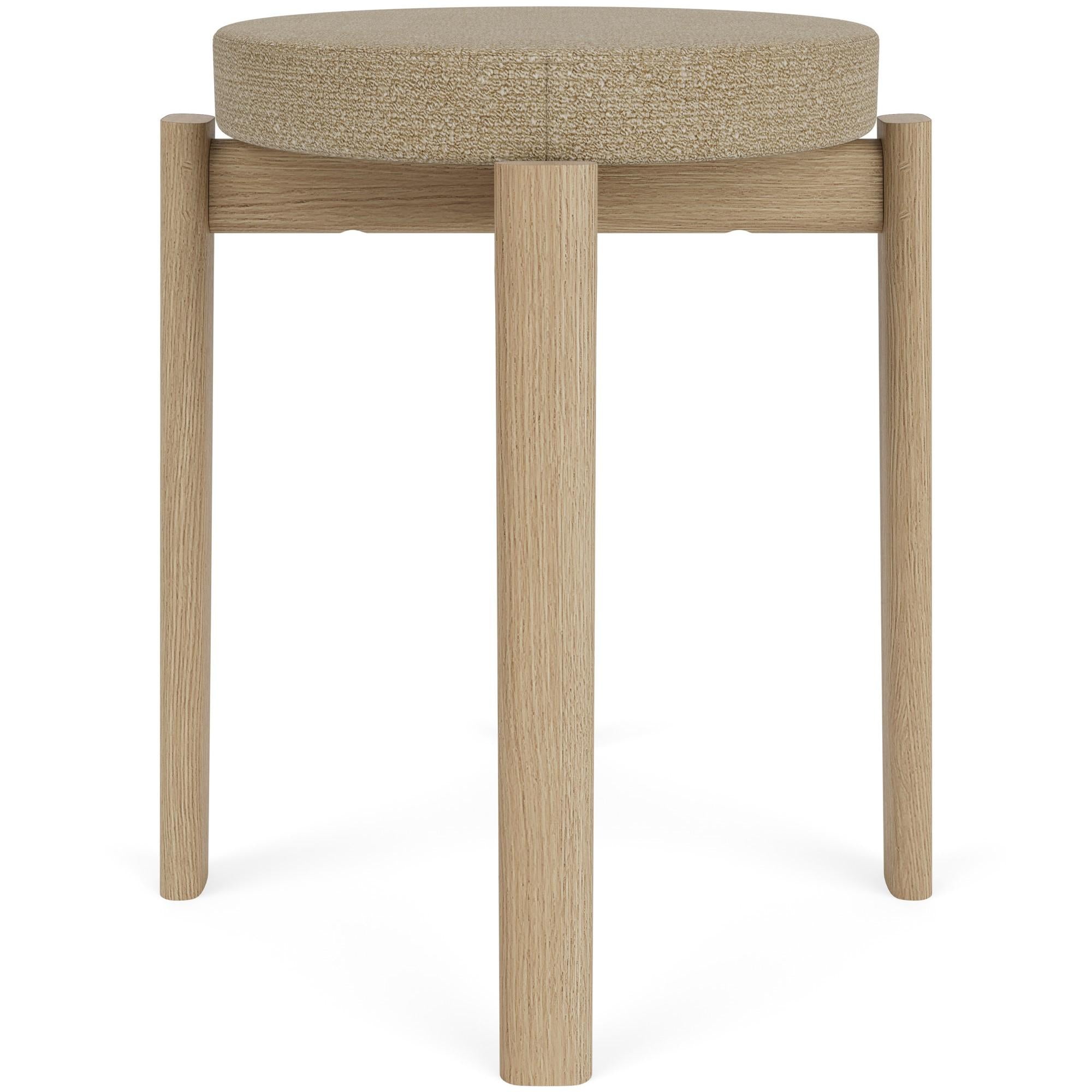 Passage kruk H48 naturel eiken Bouclé Beige 02