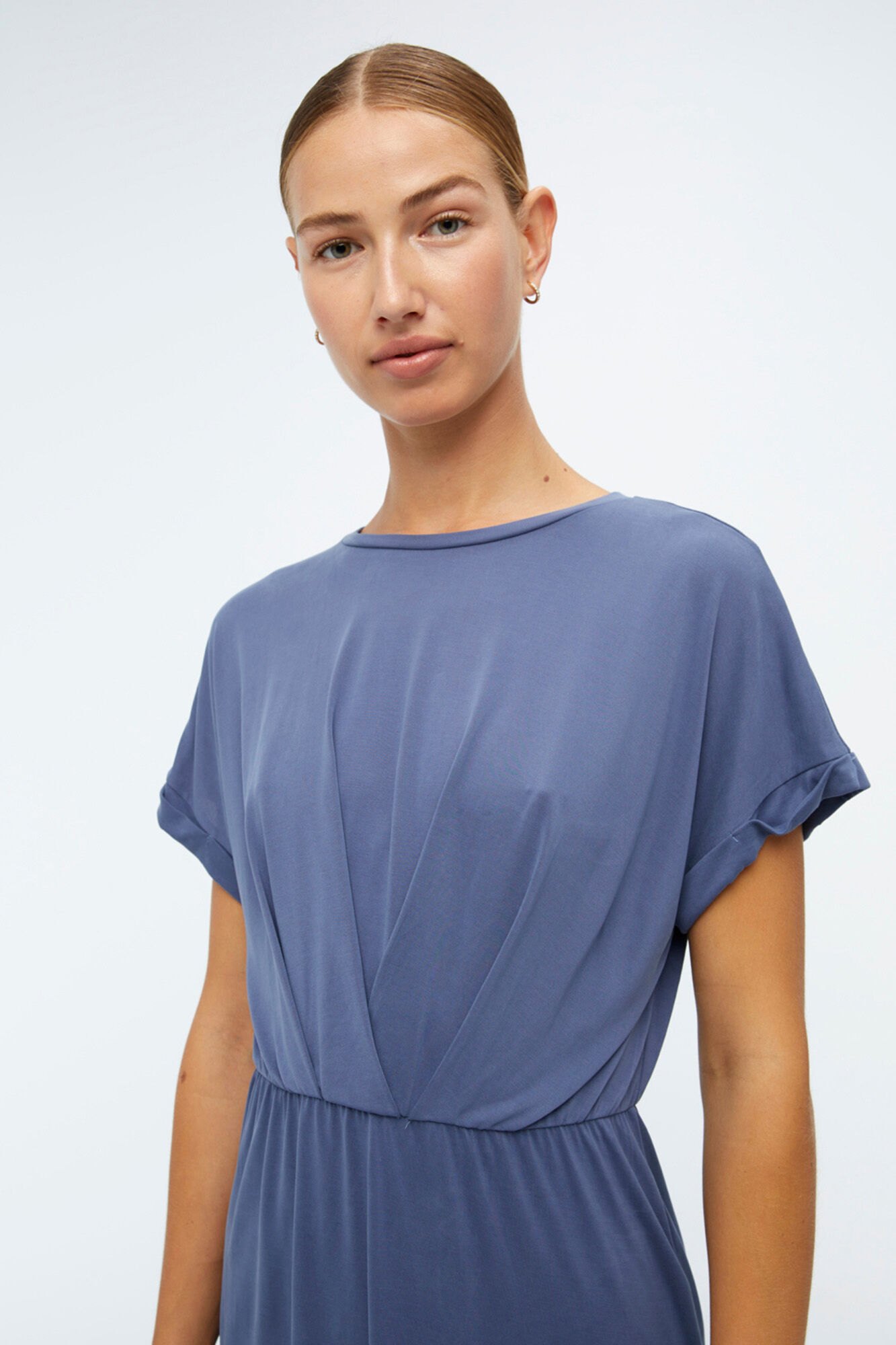 Vestido midi de malha leve - Azul