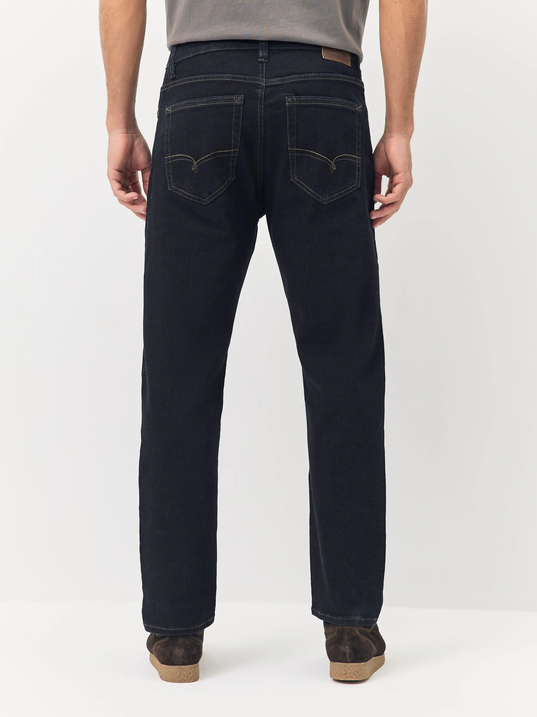 Blauw met wassing - Standaard toelopende pasvorm - Motionflex jeans